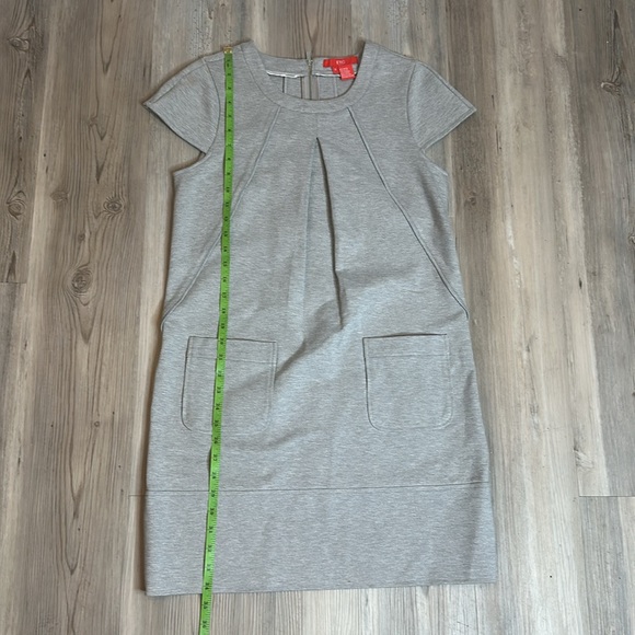 EUC Etcetera Demure Shift Mini Light Gray Dress, 6 - Picture 9 of 10